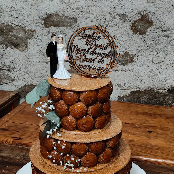 Pièce montée de mariage signée Relief Pâtisserie